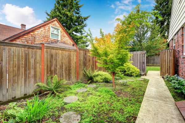 Cost of Backyard Walkway Construction in Rockwall